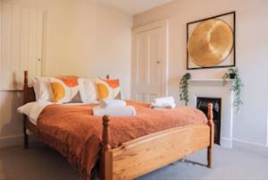 Photo 9- click for photo gallery